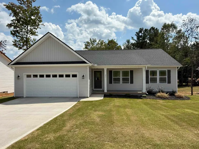 $325,000 | 351 Little Mountain Circle, Inman, SC 29349