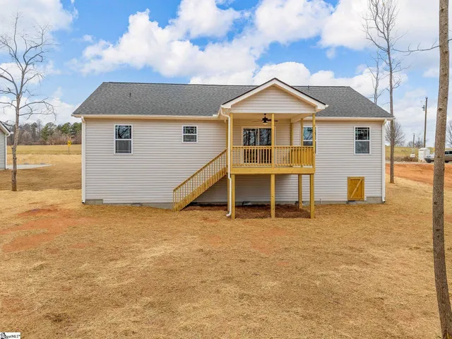 $325,000 | 351 Little Mountain Circle, Inman, SC 29349
