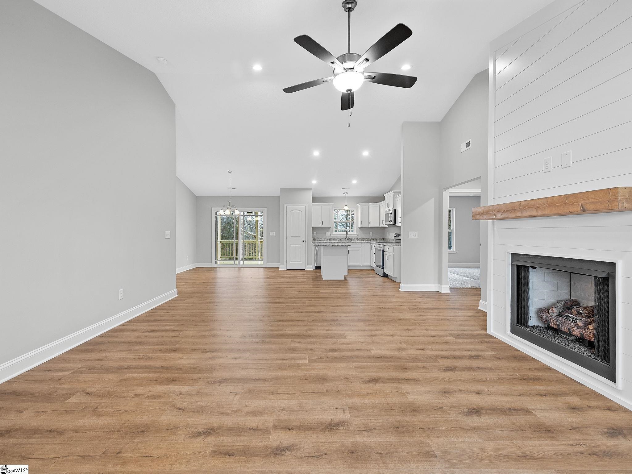 351 Little Mountain Circle Inman, SC 29349 - Photo 7 of 36