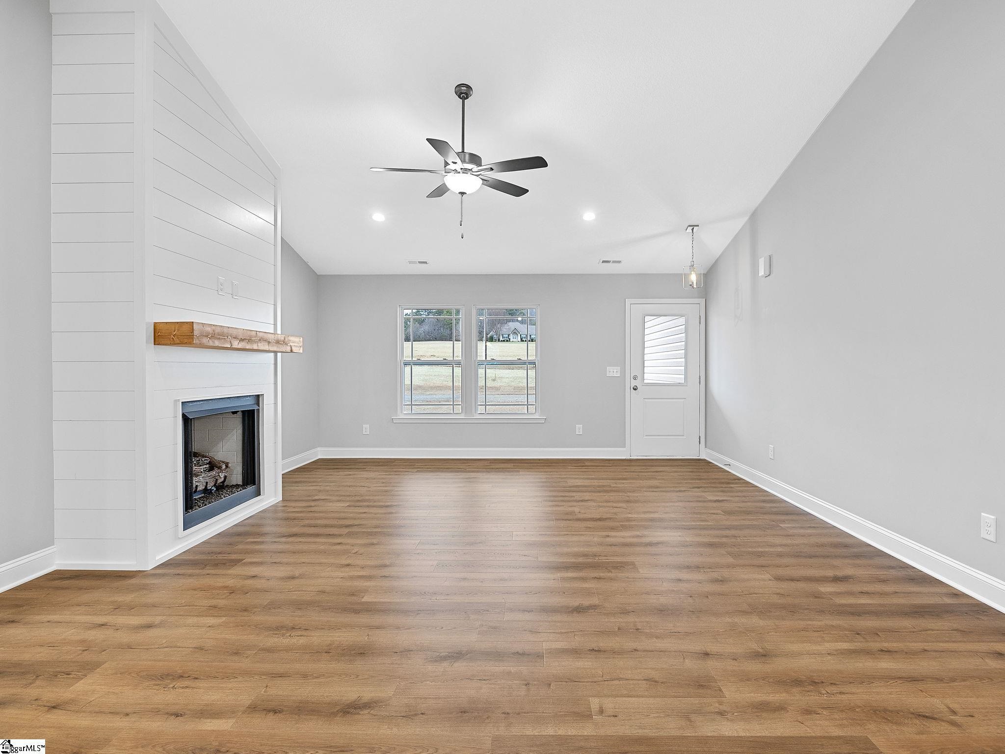 351 Little Mountain Circle Inman, SC 29349 - Photo 9 of 36