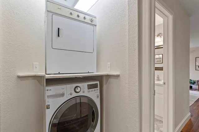 $1,128,888 | 461 Northlake Drive, Unit 25, San Jose, CA 95117