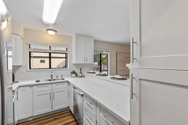 $1,128,888 | 461 Northlake Drive, Unit 25, San Jose, CA 95117