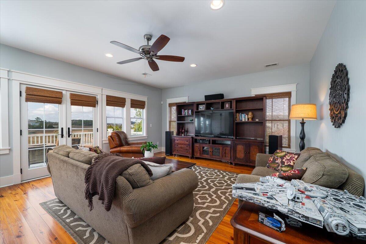 1528 Red Drum Road Mount Pleasant, SC 29466 - Photo 35 of 74 40-528RedDrum_038