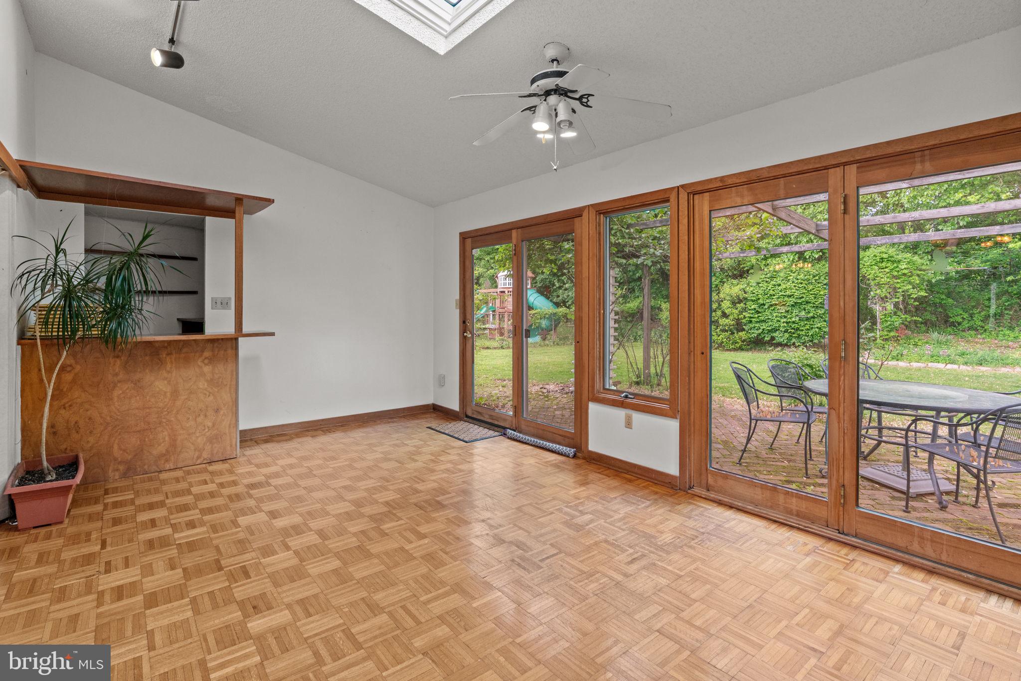 20 Hollow Road Levittown, PA 19056 - Photo 11 of 34 Gallery Image 11
