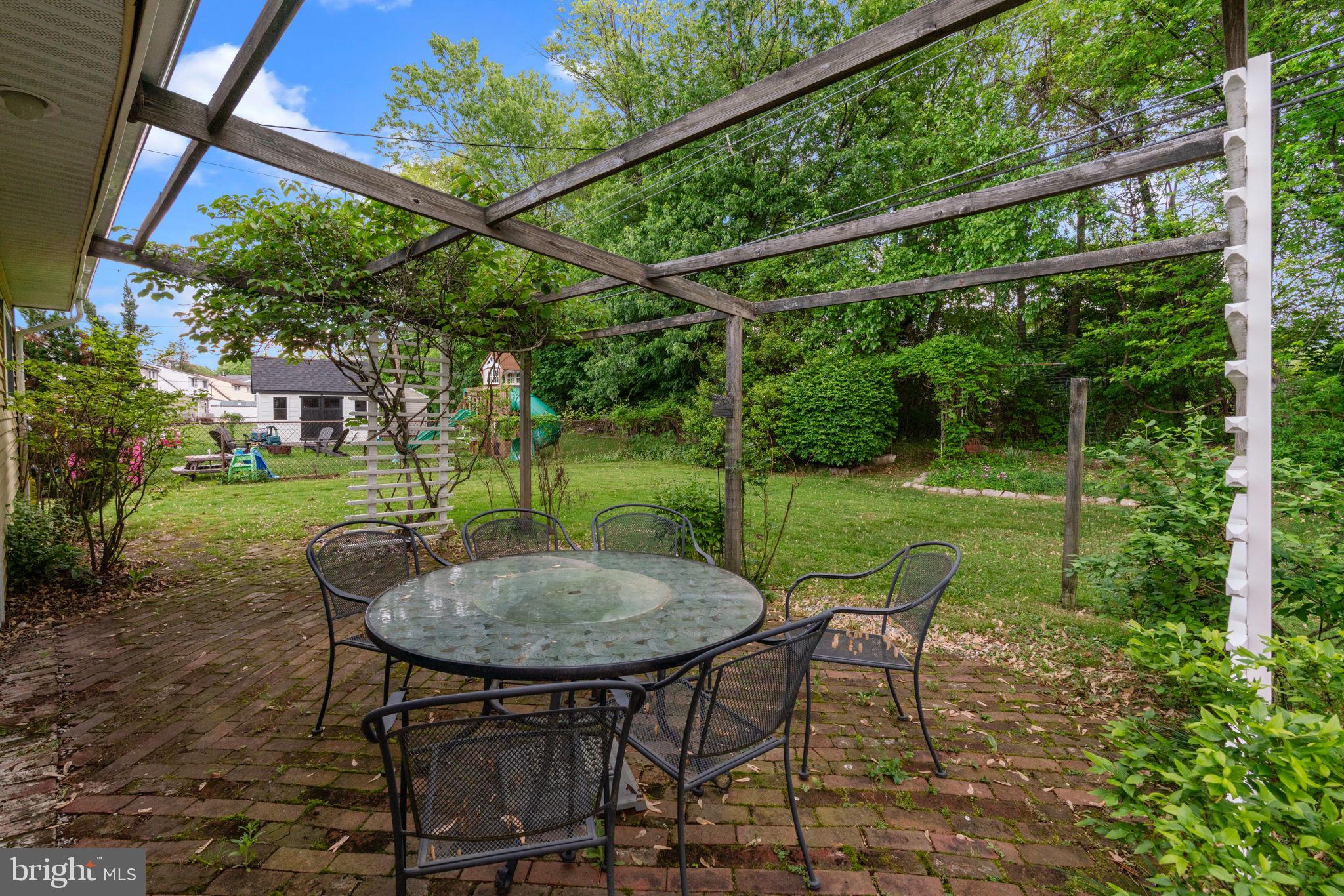 20 Hollow Road Levittown, PA 19056 - Photo 29 of 34 Gallery Image 29