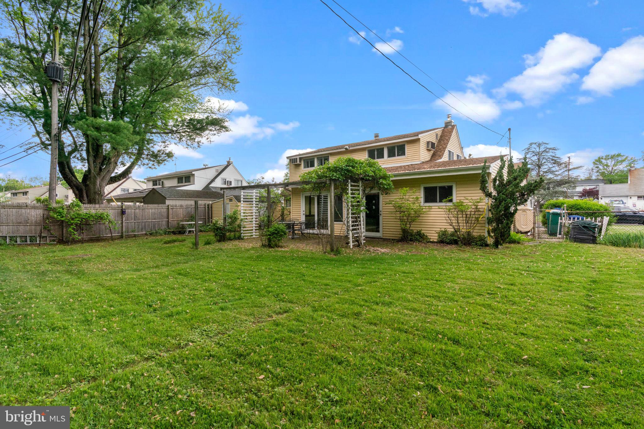 20 Hollow Road Levittown, PA 19056 - Photo 34 of 34 Gallery Image 34