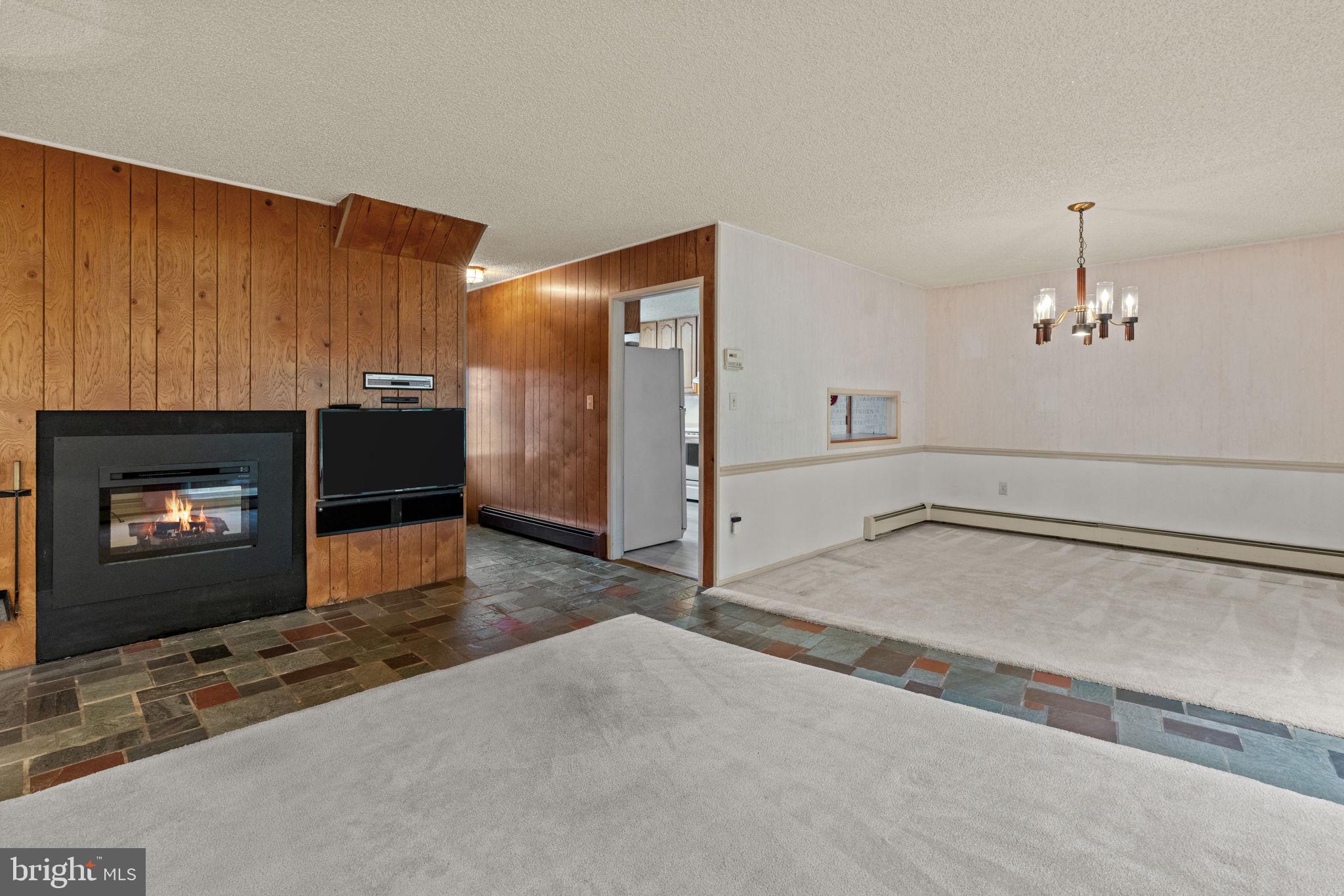 20 Hollow Road Levittown, PA 19056 - Photo 9 of 34 Gallery Image 9