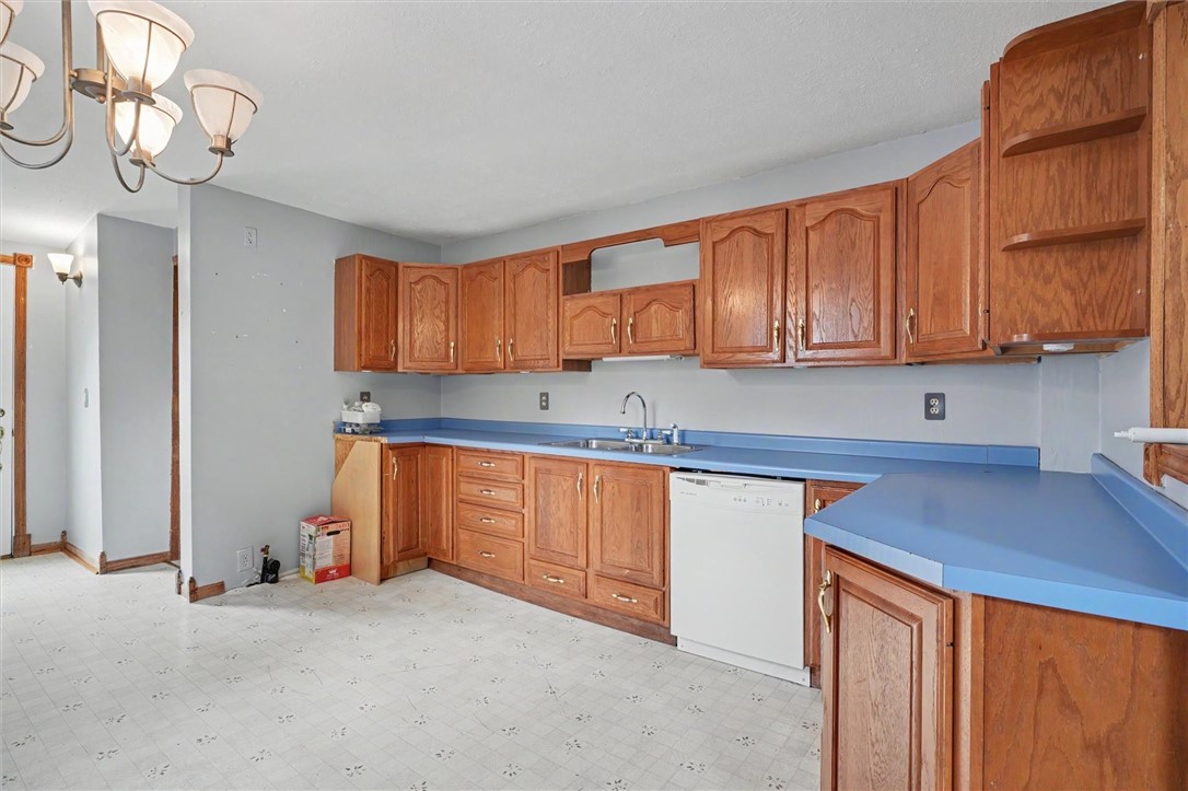 1812 Adams Street Tilton, IL 61833 - Photo 15 of 38