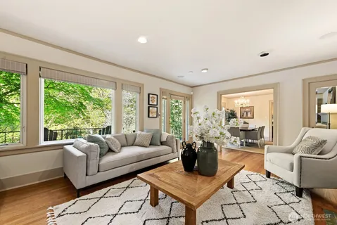 $1,445,000 | 2514 Lake Park Drive South, Seattle, WA 98144