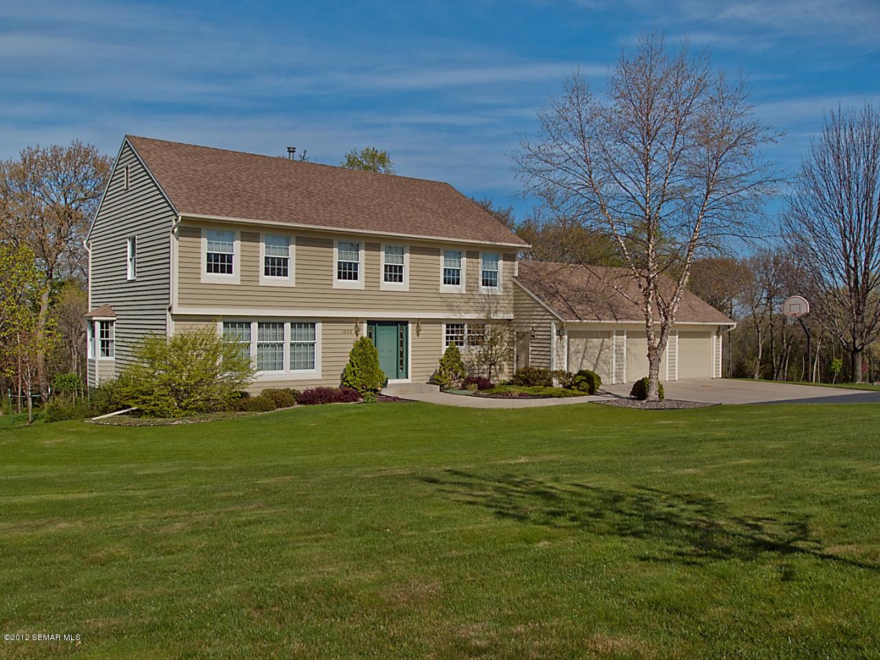 1808 Summit Drive Northeast Rochester, MN 55906 - Photo 1 of 1 Gallery Image 1
