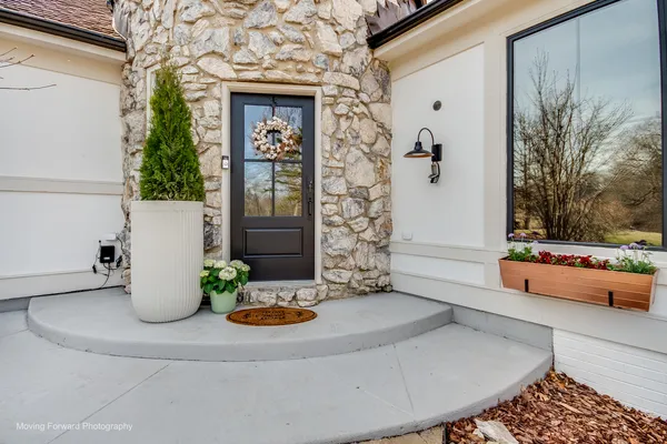 $1,399,000 | 674 Plum Tree Road, Barrington Hills, IL 60010