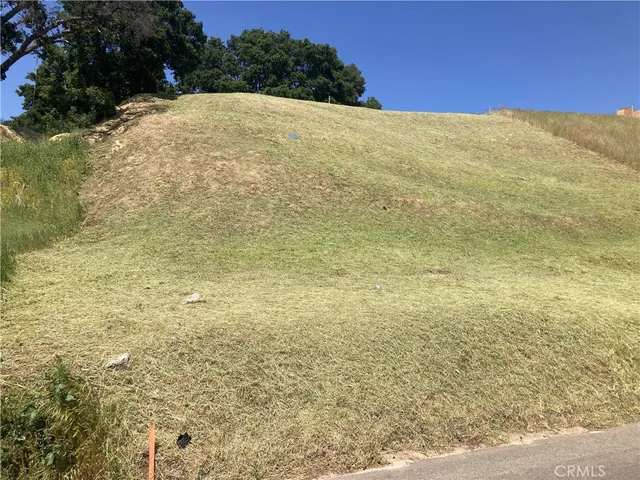 a view of a lake with houses