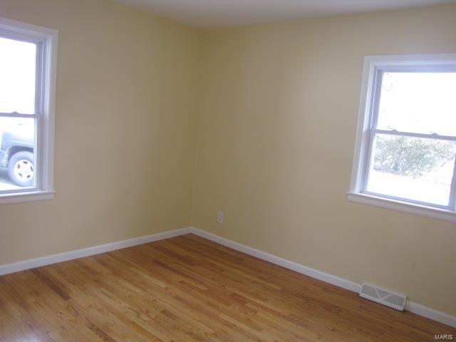 217 Carson Road Ferguson, MO 63135 - Photo 14 of 22 Gallery Image 14