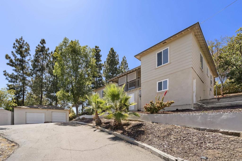 3860 Rogers Road Spring Valley, CA 91977 - Photo 3 of 70