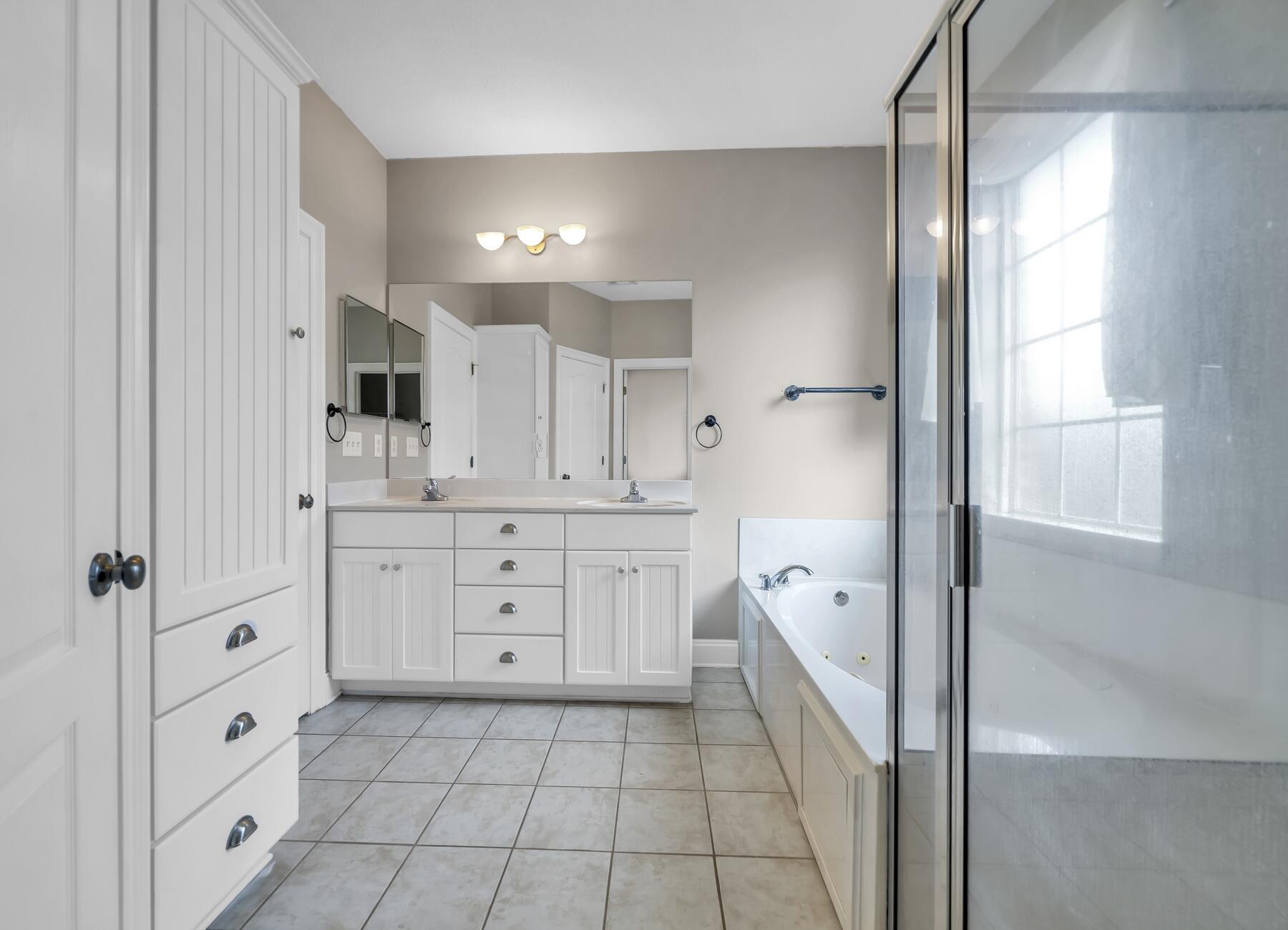 145 Alicia Drive Crestview, FL 32536 - Photo 21 of 31 DSC02452_1