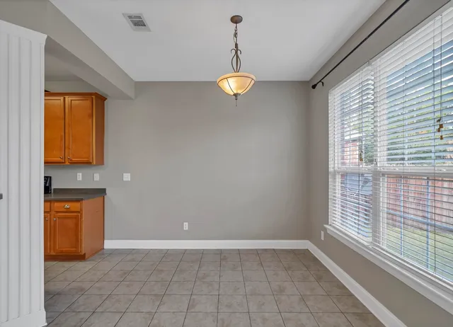 $2,100 | 145 Alicia Drive, Crestview, FL 32536