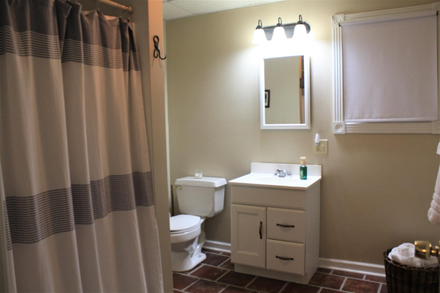 1062 Rockbridge Road Lexington, KY 40515 - Photo 13 of 21 Listing Photo