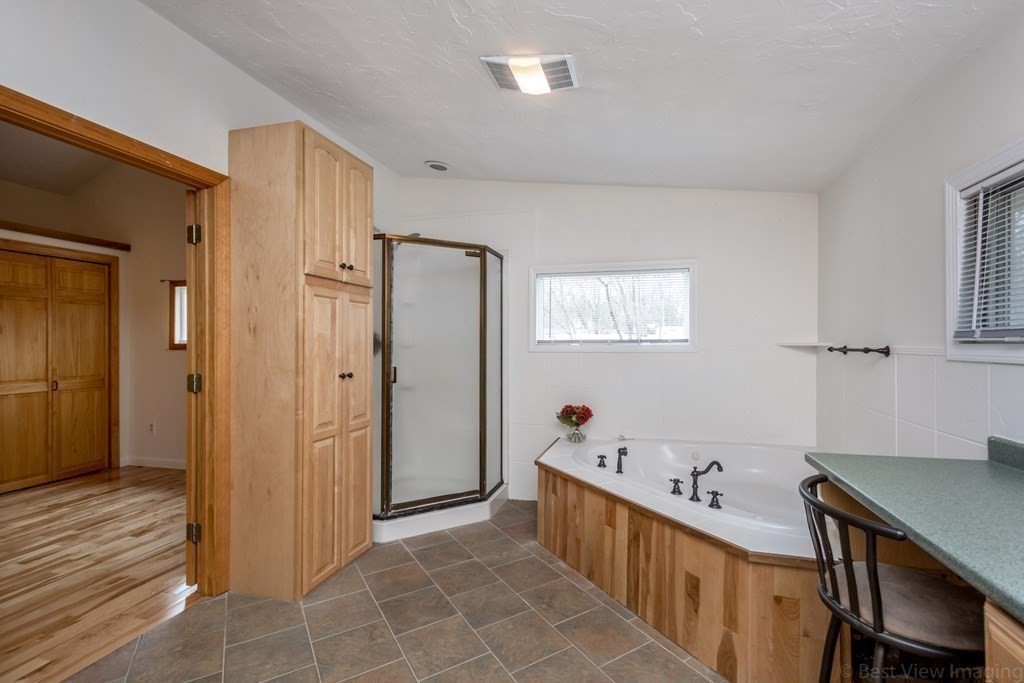 38 Inwood Road Auburn, MA 01501 - Photo 23 of 38 Gallery Image 23