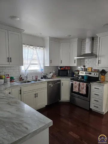 $229,900 | 1729 West Wilman Court, Emporia, KS 66801