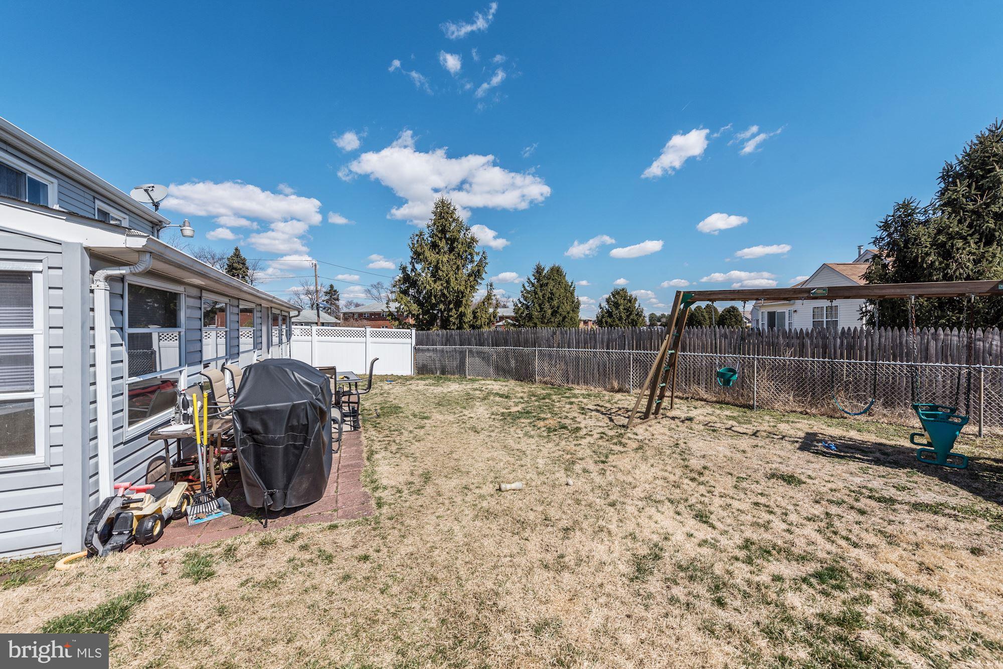 204 Ivy Road Edgewater Park, NJ 08010 - Photo 23 of 24 Backyard