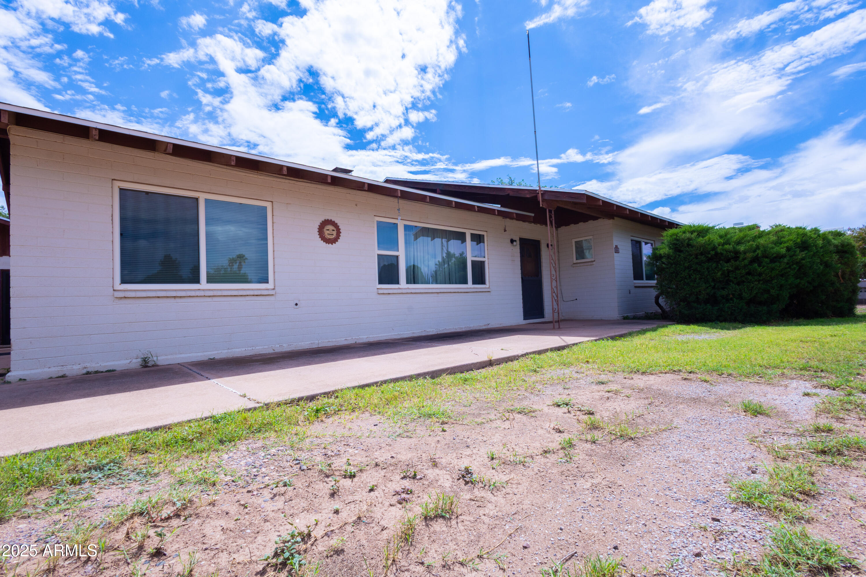 2363 East 13th Street Douglas, AZ 85607 - Photo 13 of 20 Front of House IMG_9463