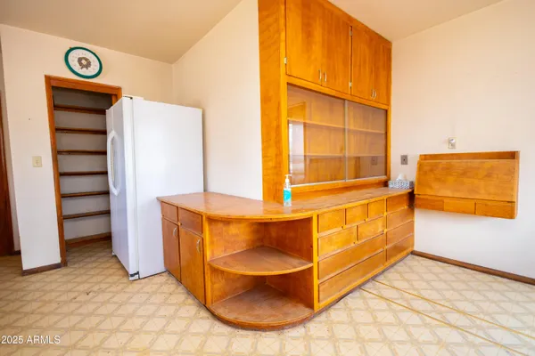 a view of a storage & utility room