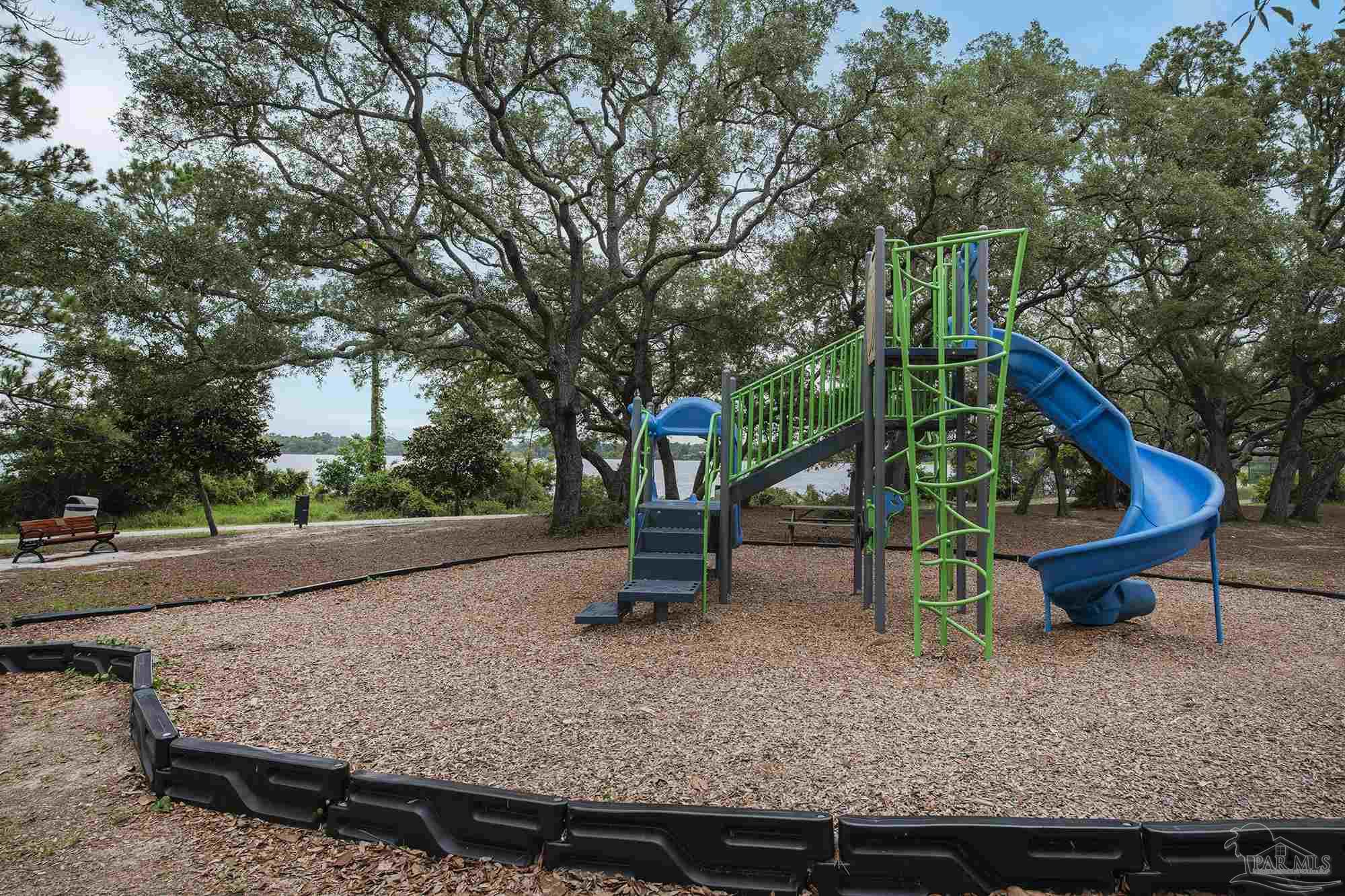 211 Berry Road Pensacola, FL 32507 - Photo 28 of 39