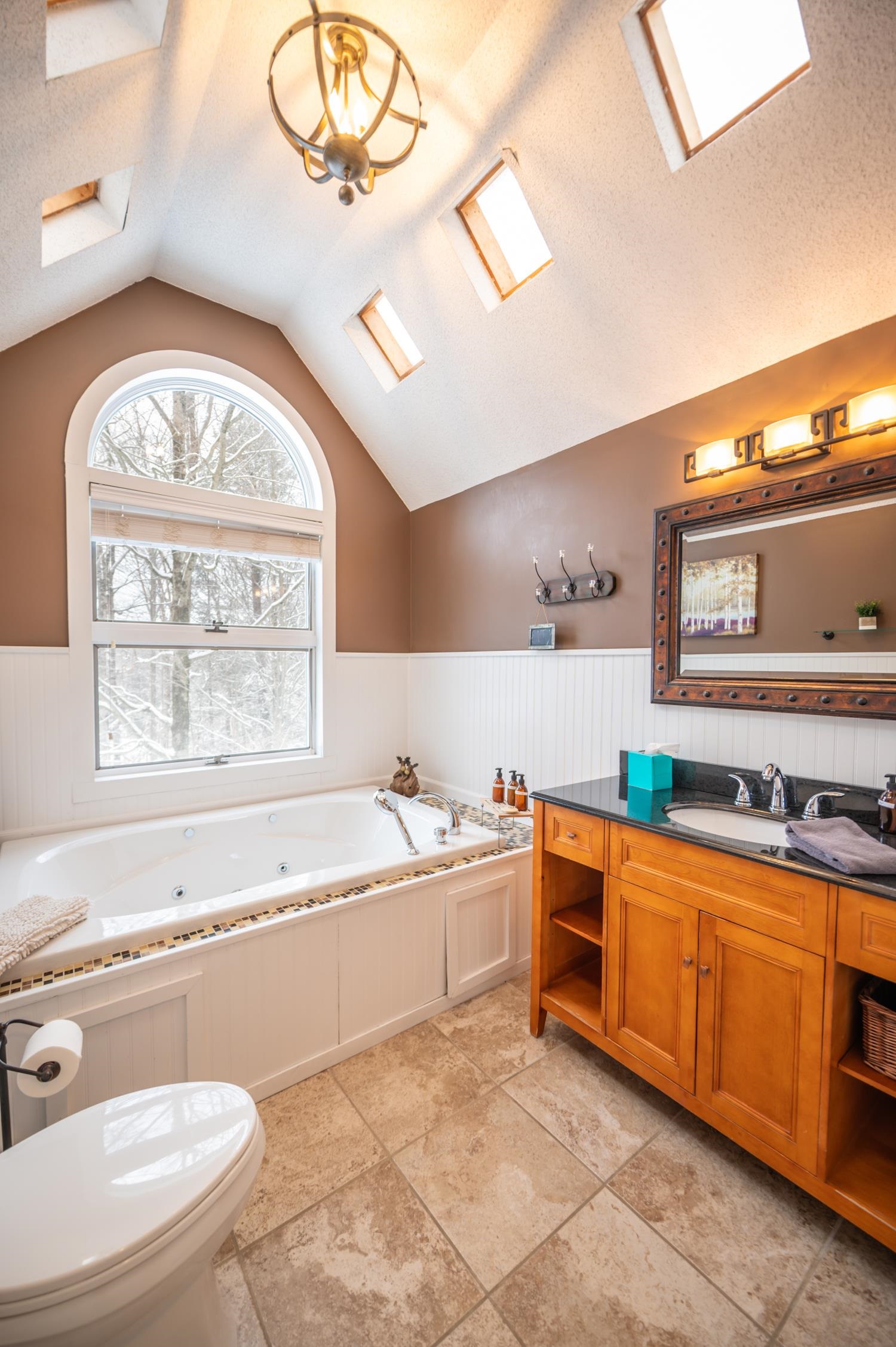 34 Binney Brook Road Wilmington, VT 05363 - Photo 9 of 37