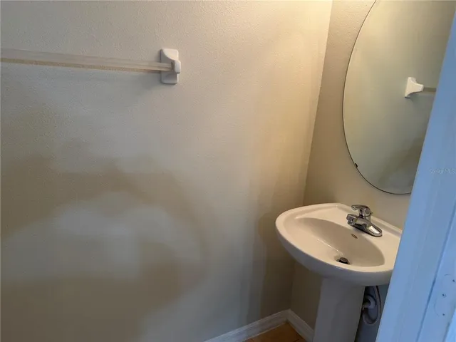 $1,650 | 8506 Gablebend Way, Tampa, FL 33647