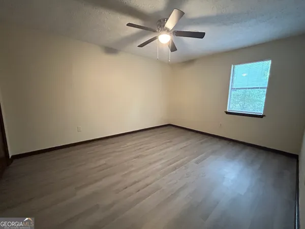 $1,100 | 127 Alden Court, Athens, GA 30605