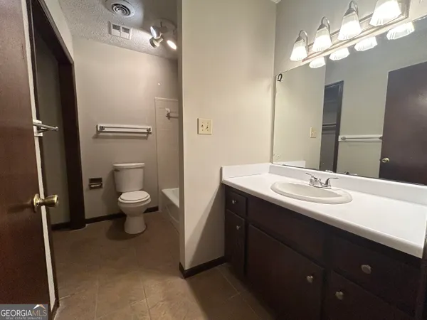 $1,100 | 127 Alden Court, Athens, GA 30605