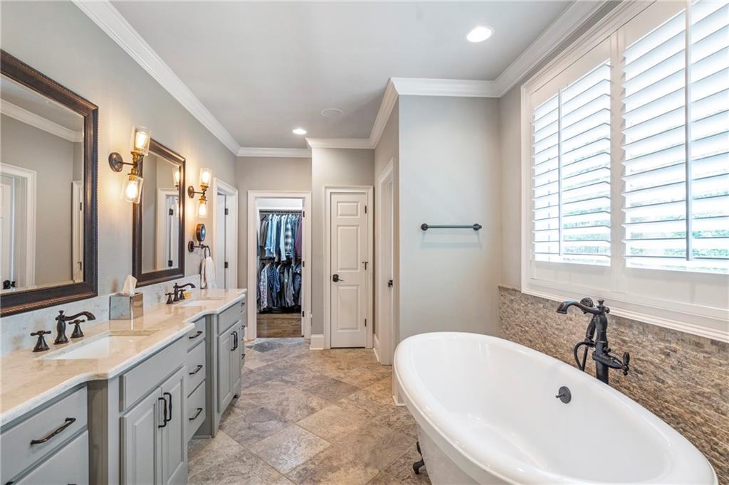 6026 GC Crow Road Flowery Branch, GA 30542 - Photo 34 of 100