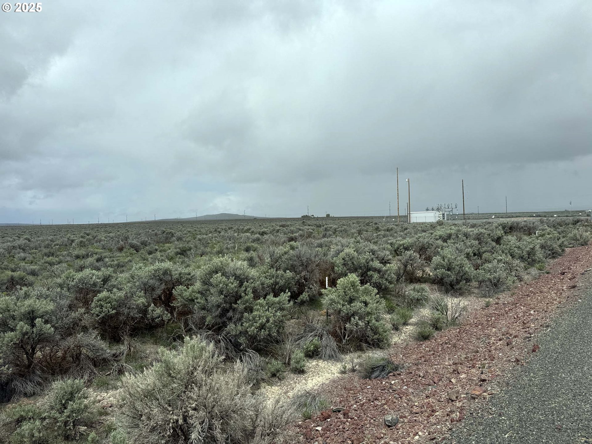 Fossil Lake Road, Unit 100 Christmas Valley, OR 97641 - Photo 8 of 21 a view of a dry field