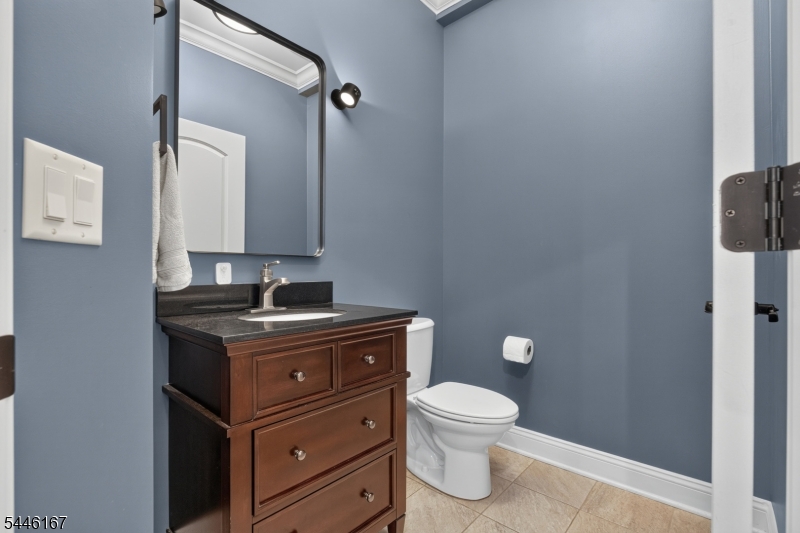 42 Evergreen Avenue Springfield, NJ 07081 - Photo 21 of 45