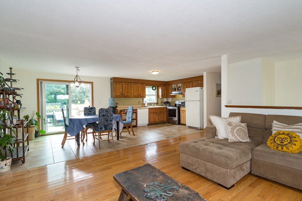 266 Mason Road Northbridge, MA 01588 - Photo 6 of 25 a living room with furniture and wooden floor
