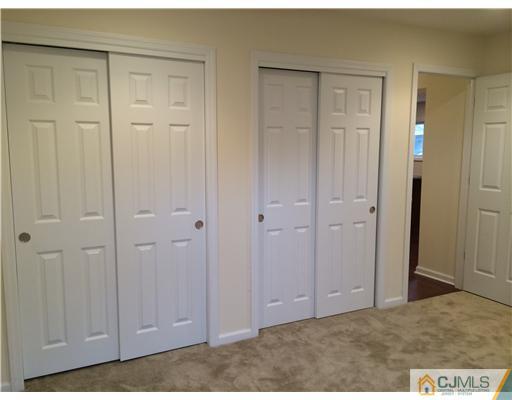 21 Stony Road Edison, NJ 08817 - Photo 20 of 23 a view of an empty room