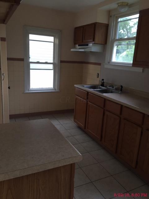 2232 Gerbert Road Columbus, OH 43211 - Photo 6 of 19