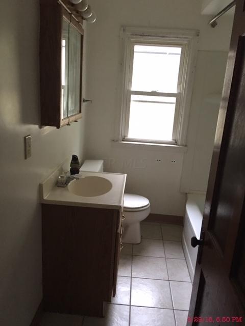 2232 Gerbert Road Columbus, OH 43211 - Photo 8 of 19