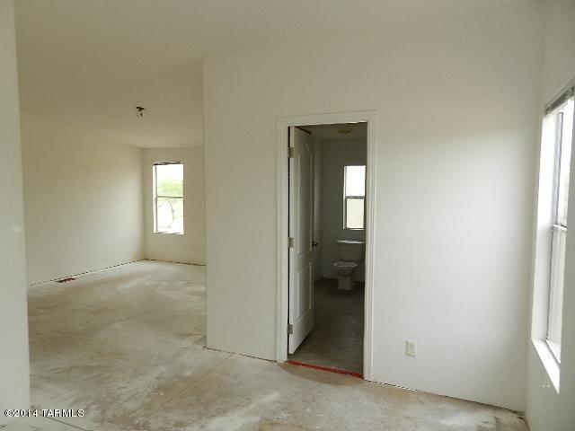 8520 South Cover View Road, Unit 2 Tucson, AZ 85736 - Photo 11 of 19