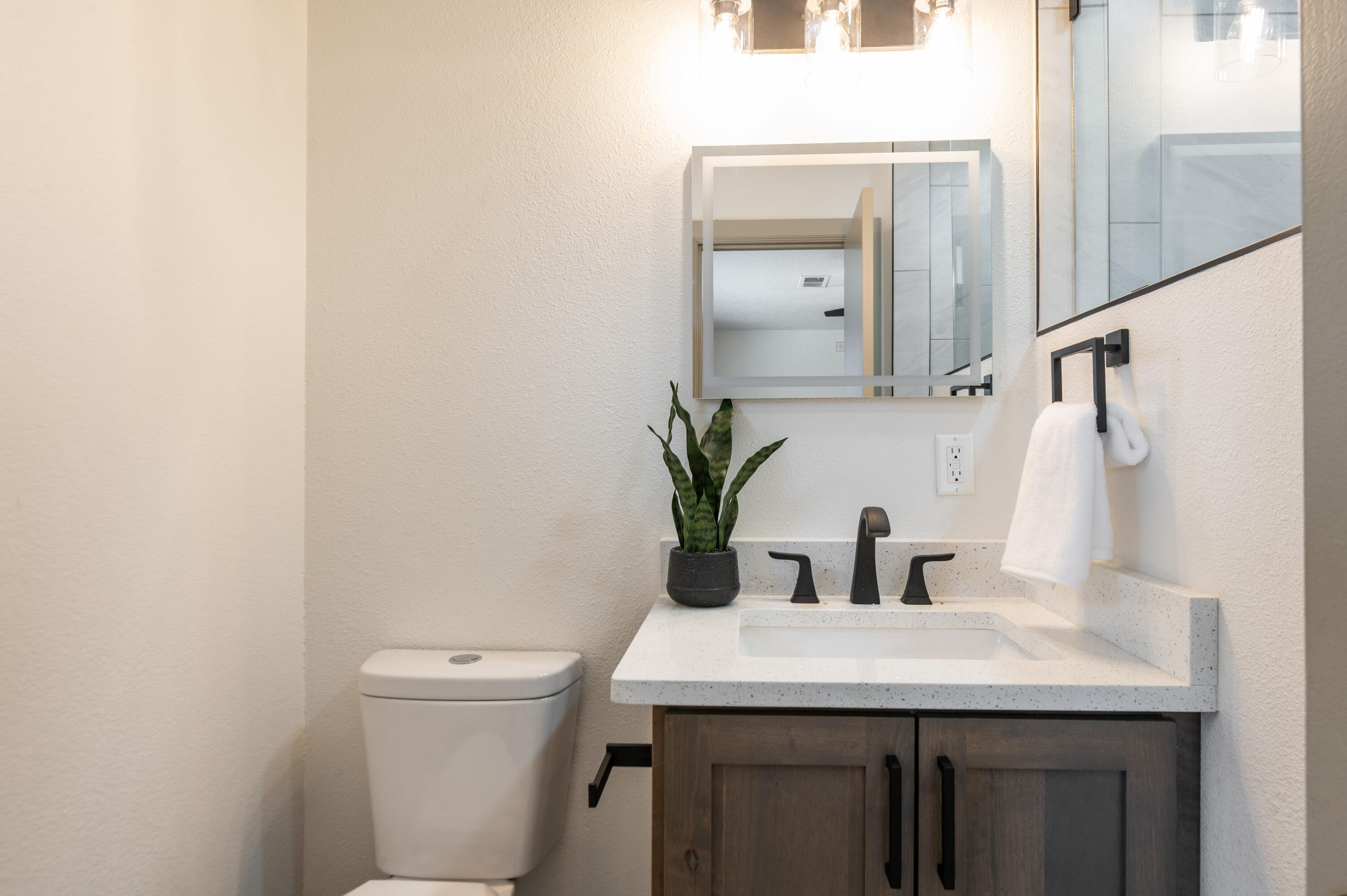7015 Lantern Road Northeast Albuquerque, NM 87109 - Photo 39 of 44 Gallery Image 39