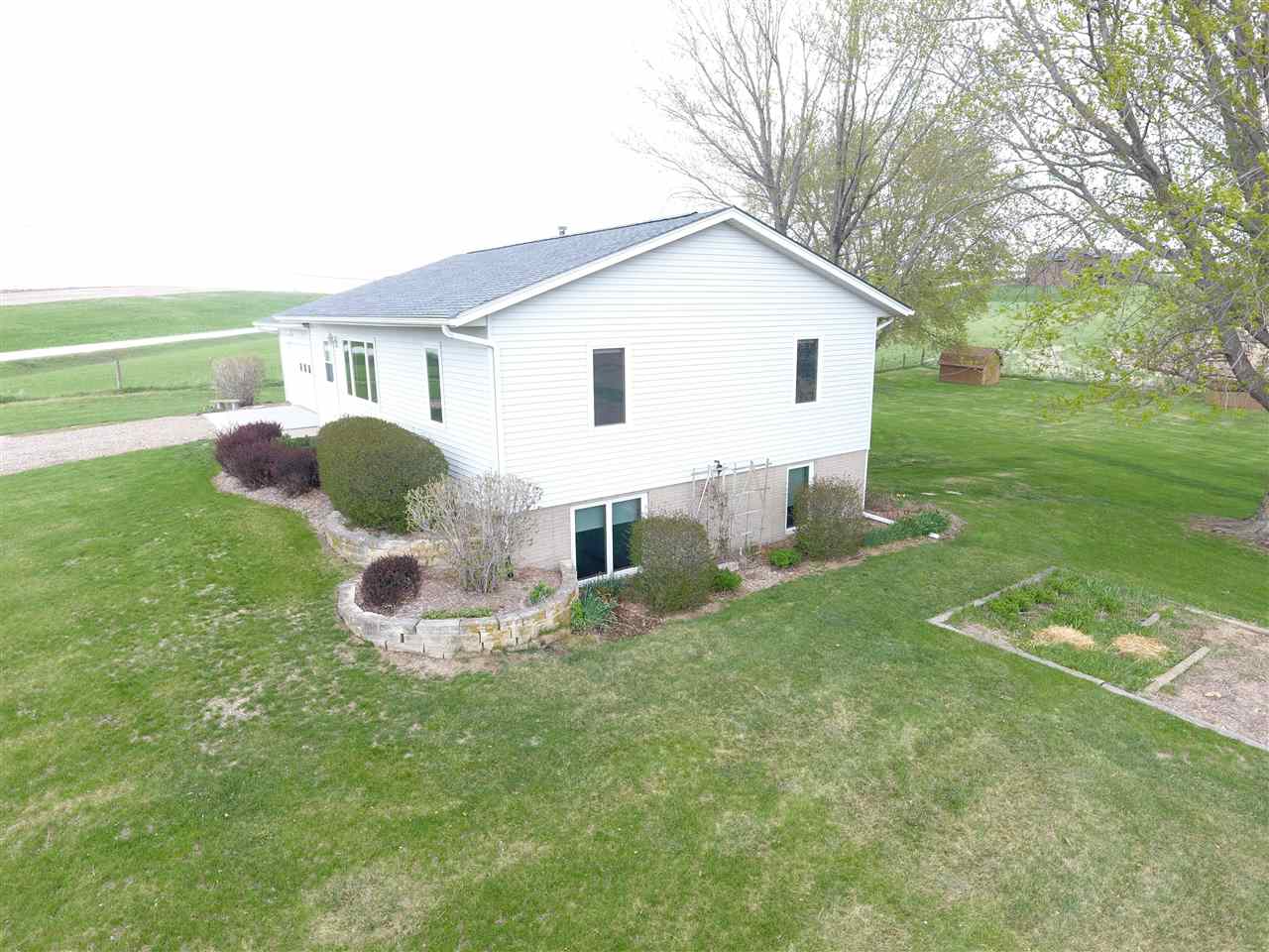 1114 Tupelo Boulevard Riverside, IA 52327 - Photo 44 of 47 Gallery Image 44