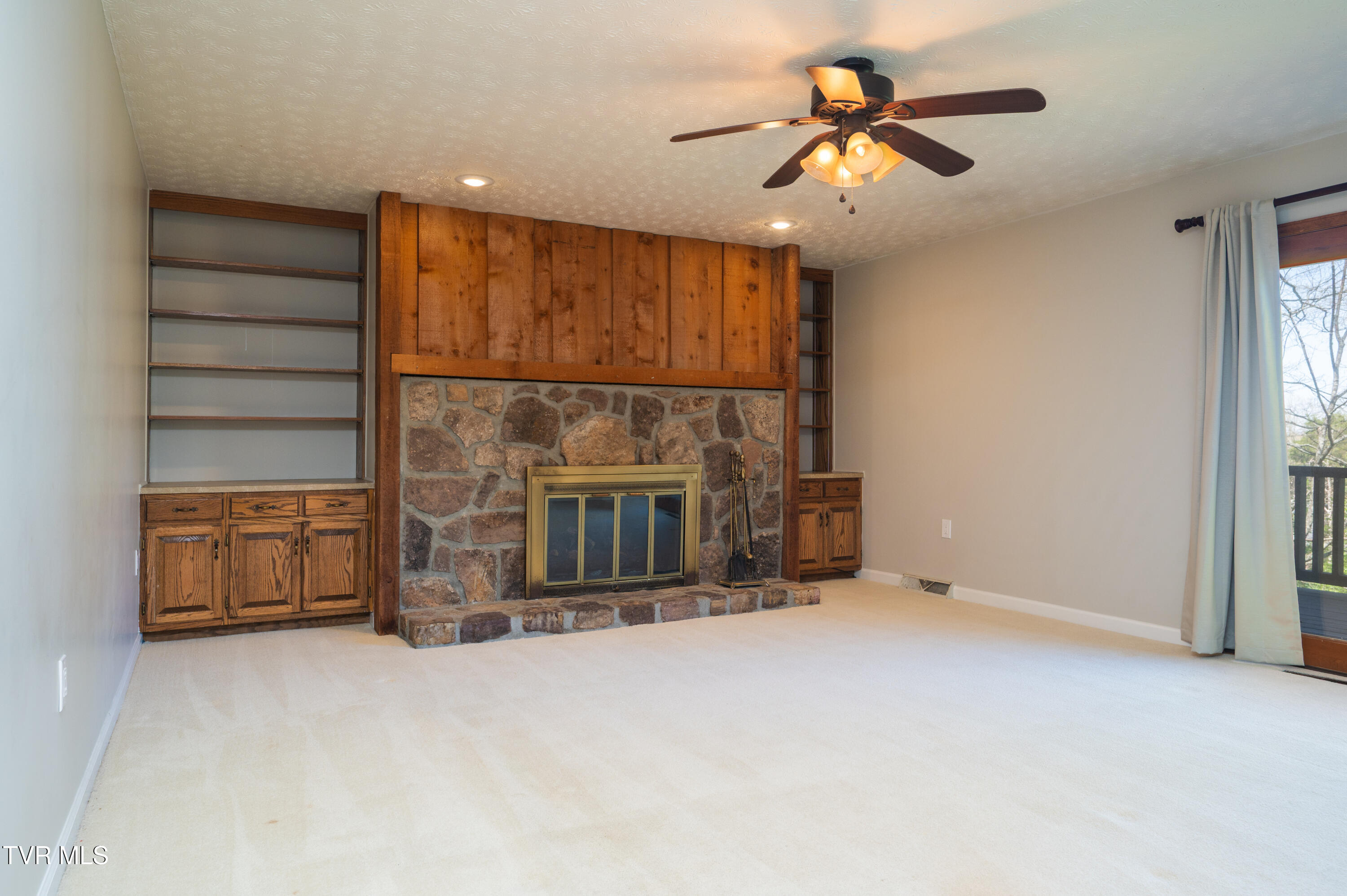 4312 Orebank Road Kingsport, TN 37664 - Photo 14 of 57 Orebank-21