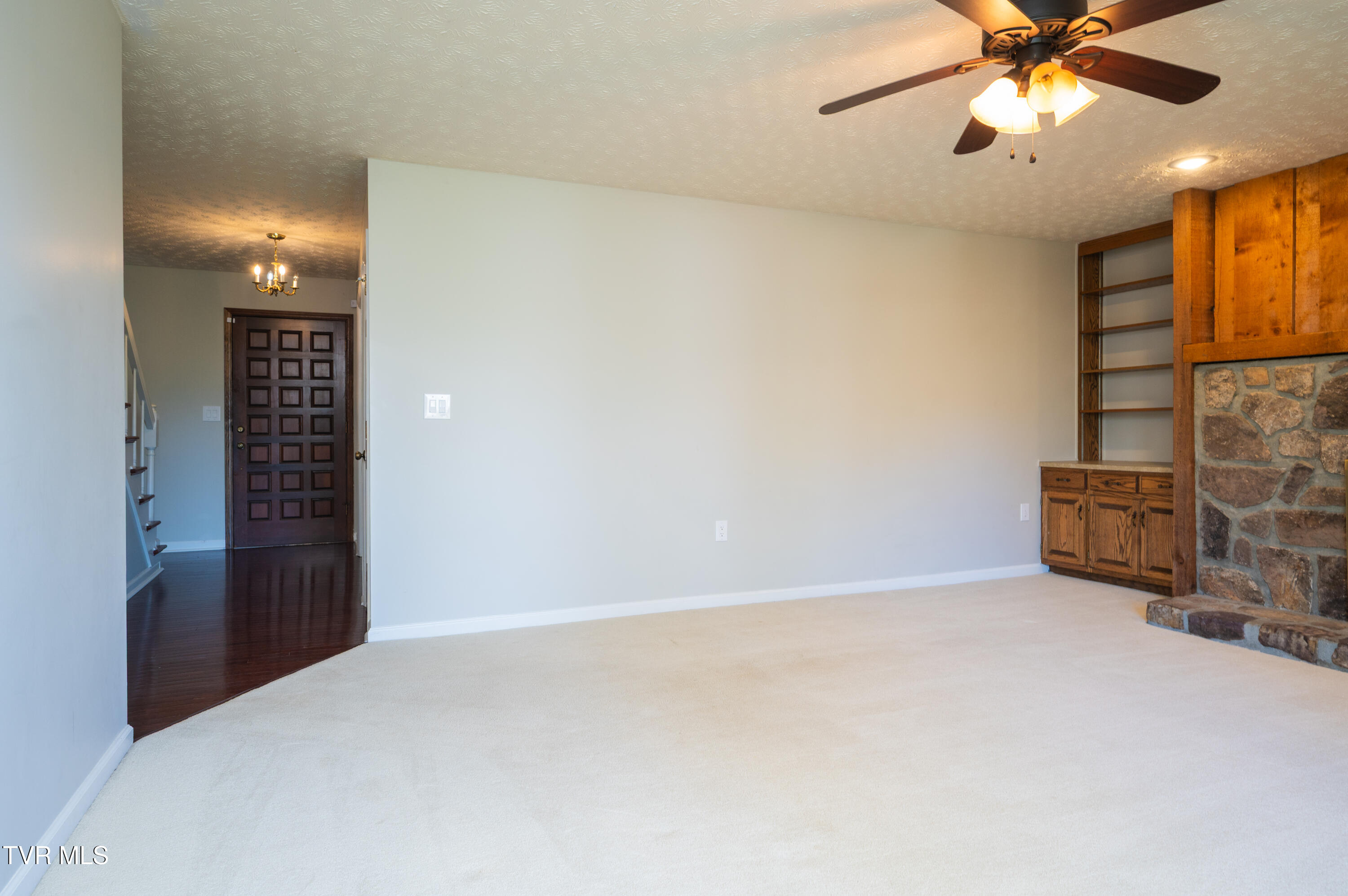 4312 Orebank Road Kingsport, TN 37664 - Photo 16 of 57 Orebank-23