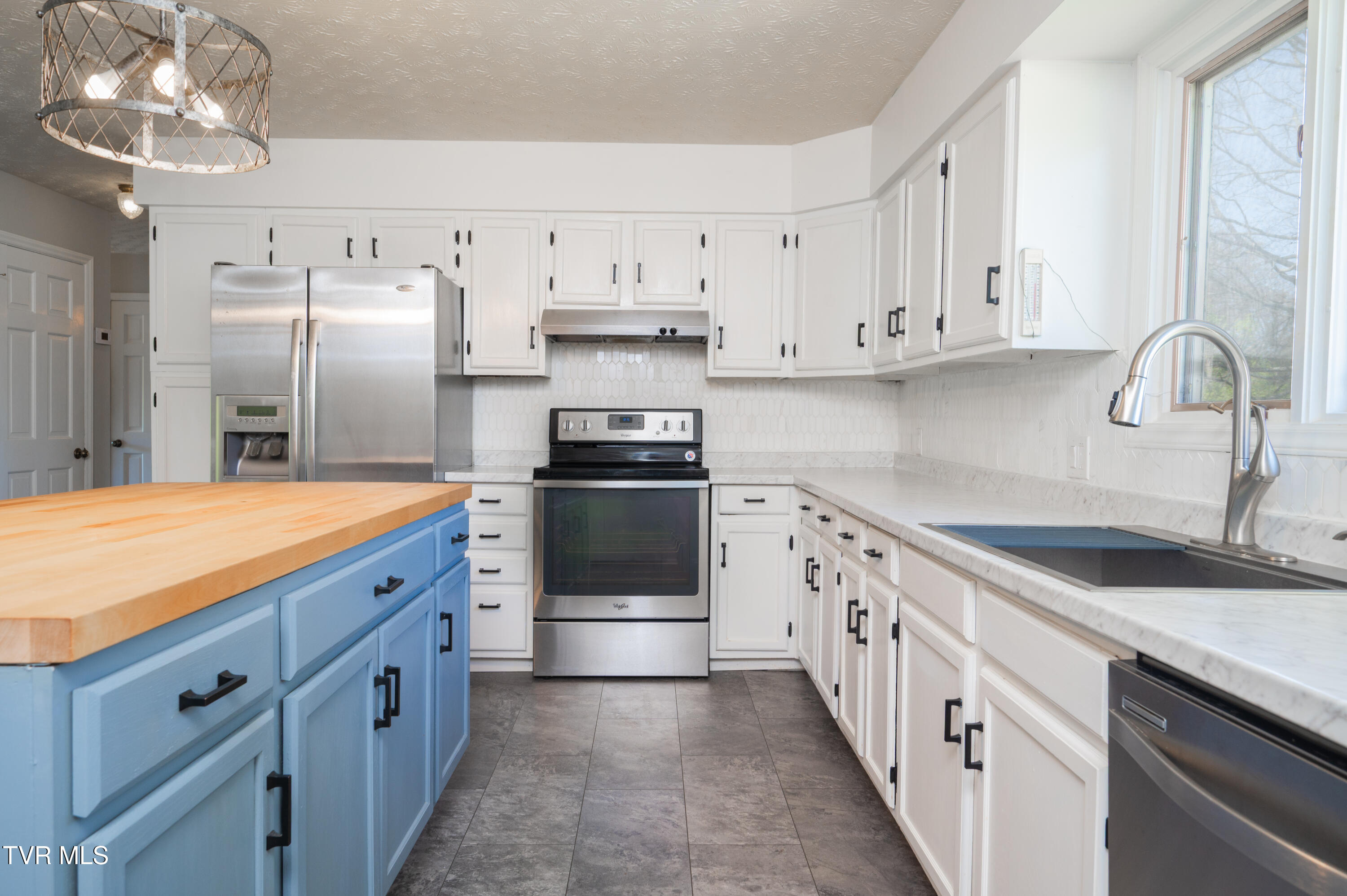 4312 Orebank Road Kingsport, TN 37664 - Photo 22 of 57 Orebank-31