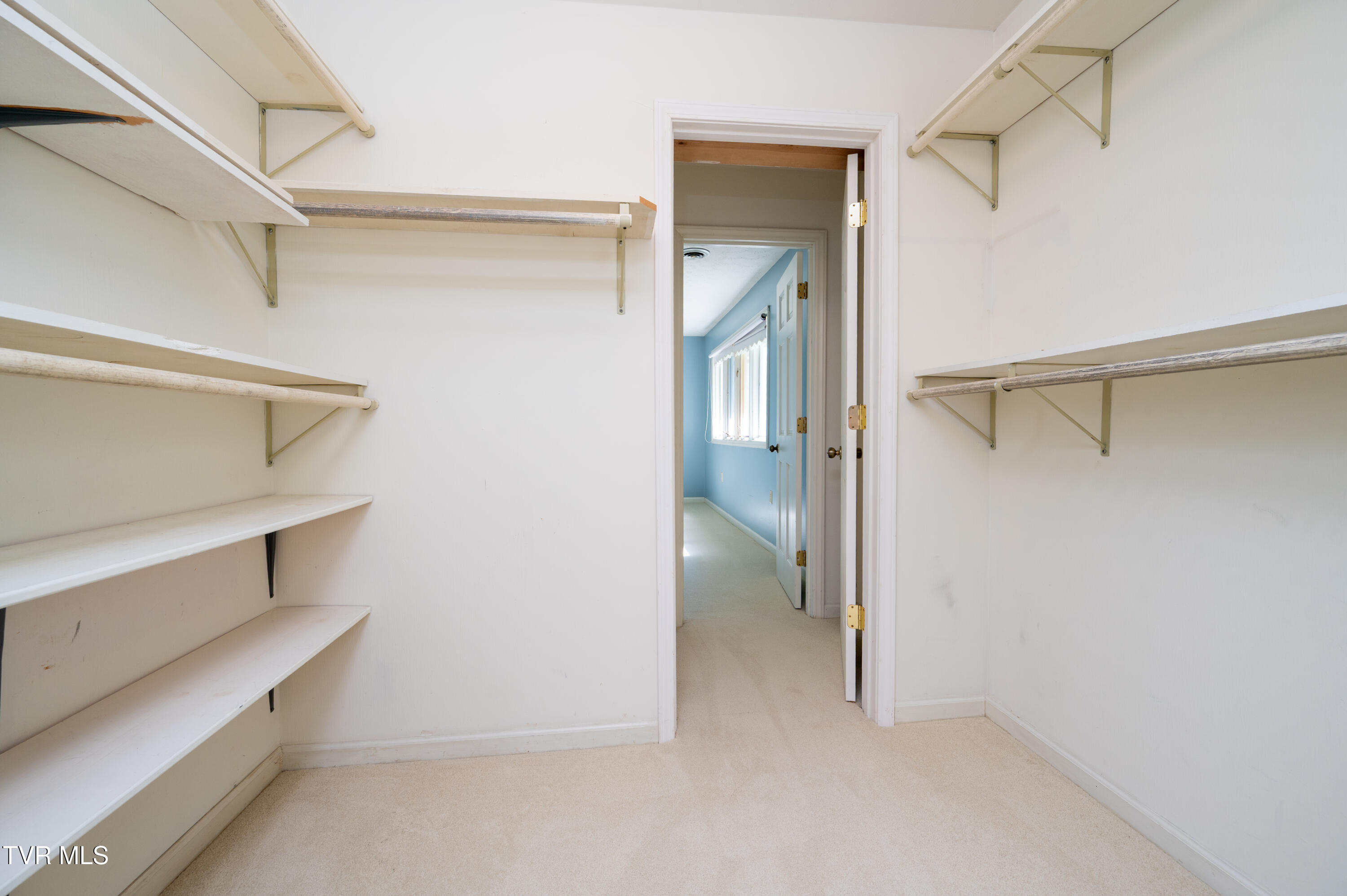 4312 Orebank Road Kingsport, TN 37664 - Photo 28 of 57 Orebank-38