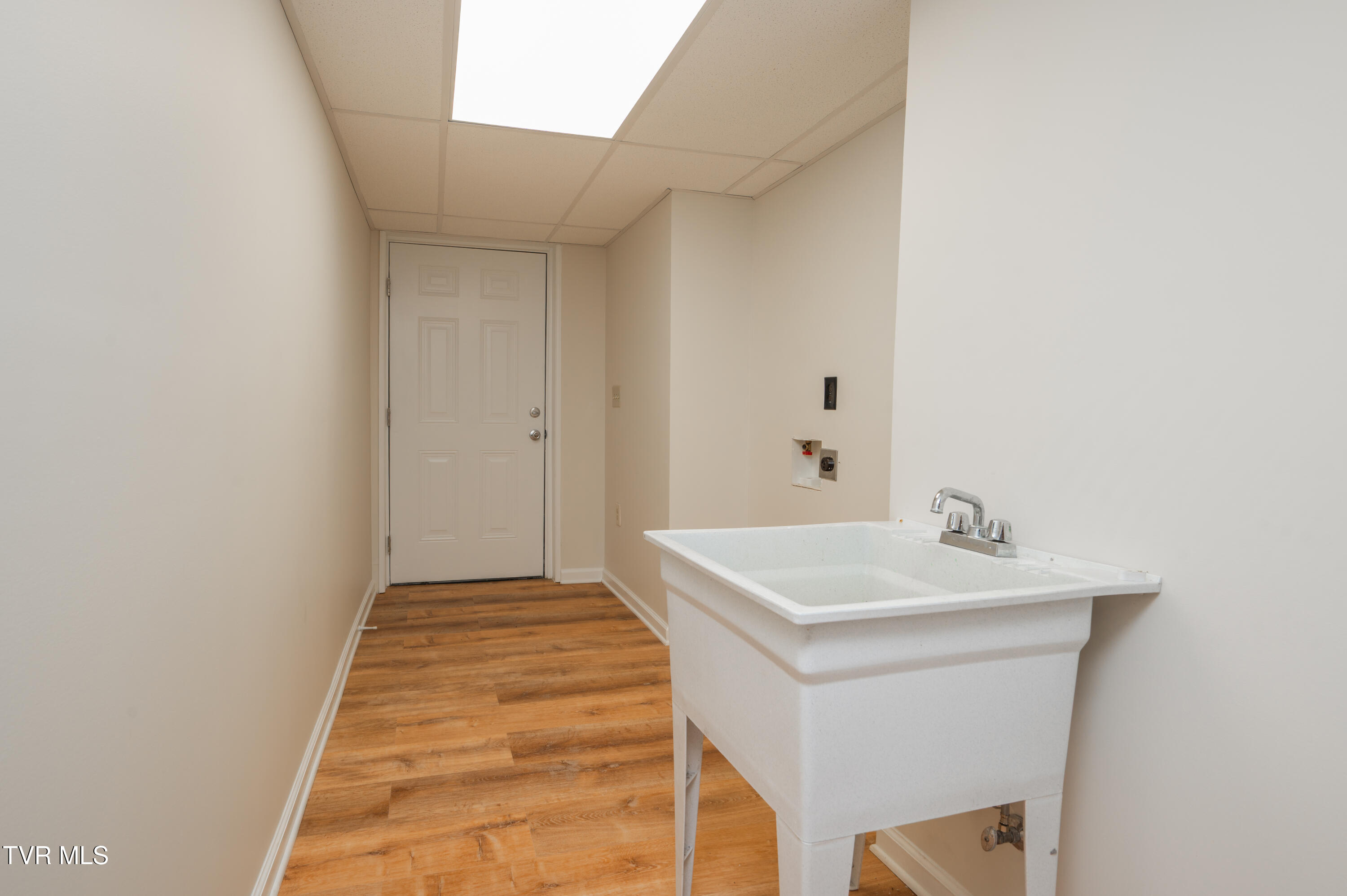 4312 Orebank Road Kingsport, TN 37664 - Photo 43 of 57 Orebank-53