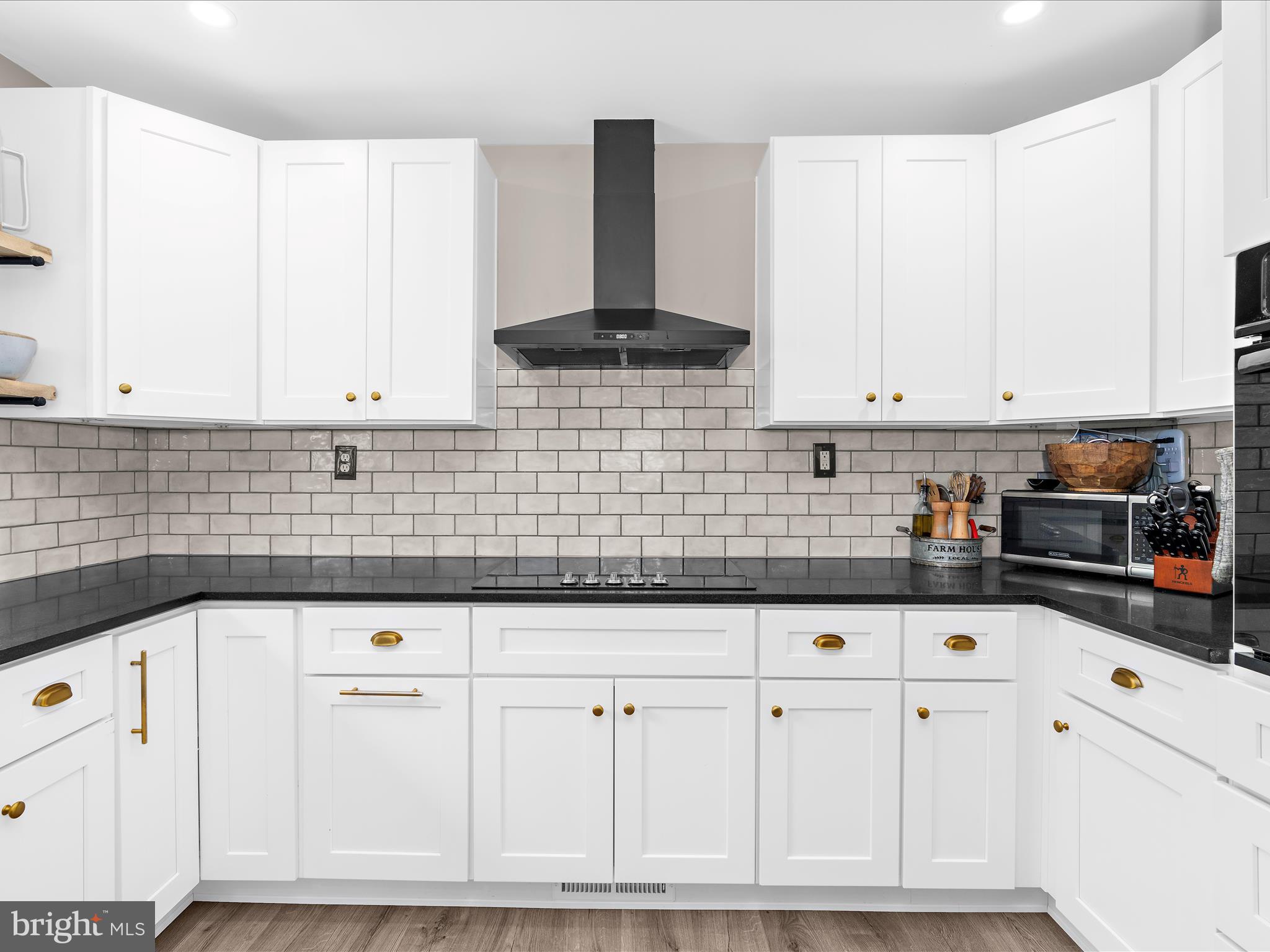 8111 Dogwood Road Sparrows Point, MD 21219 - Photo 6 of 51 Luxury finishes