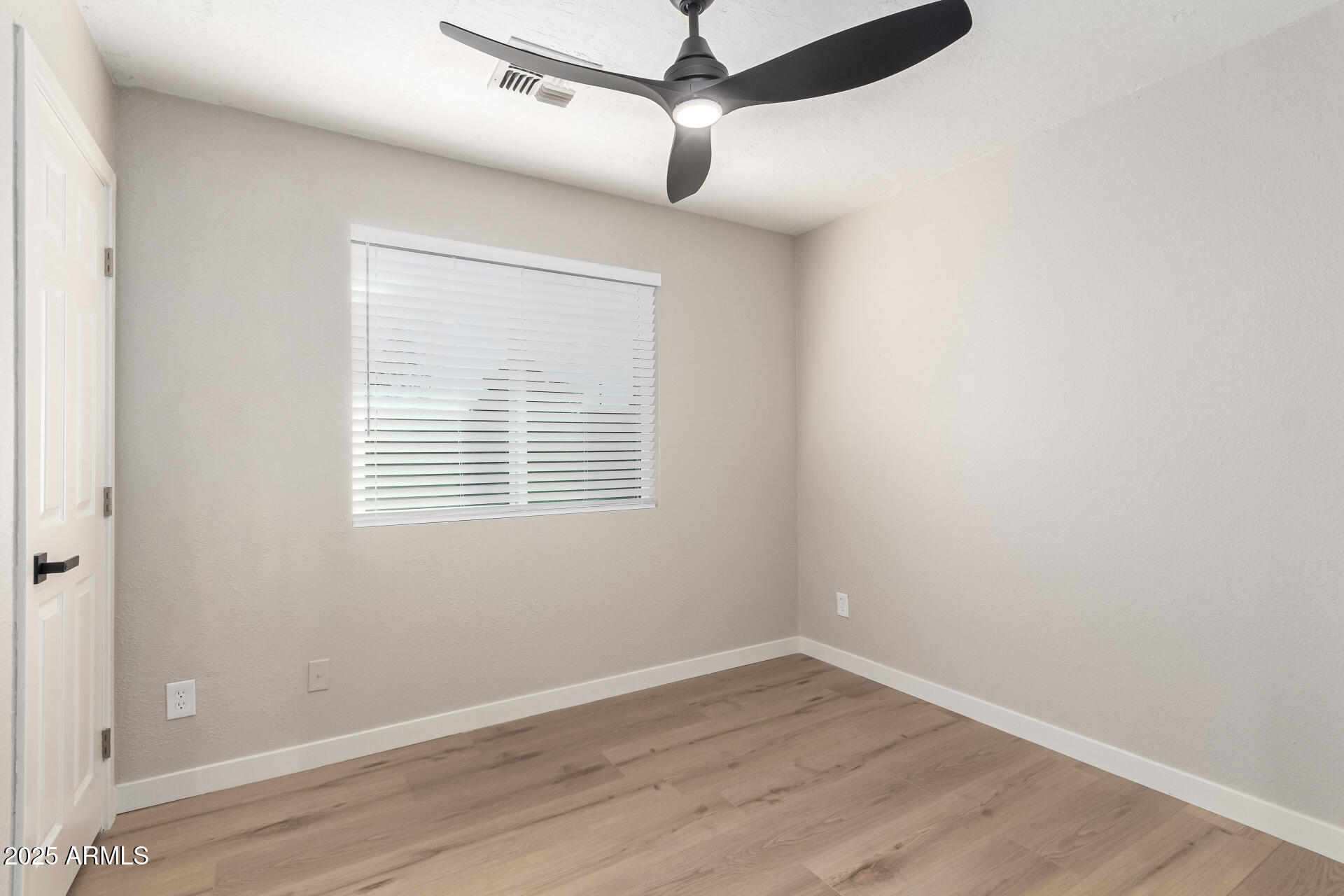 874 East Tyson Street Chandler, AZ 85225 - Photo 21 of 34 27 Tyson