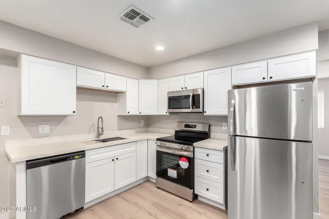 $425,000 | 874 East Tyson Street, Chandler, AZ 85225