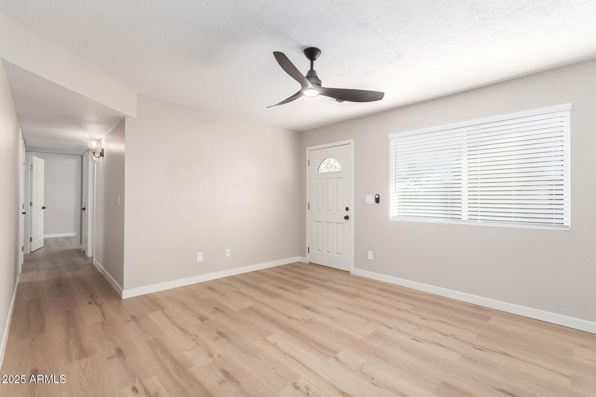 874 East Tyson Street Chandler, AZ 85225 - Photo 7 of 34 07 Tyson